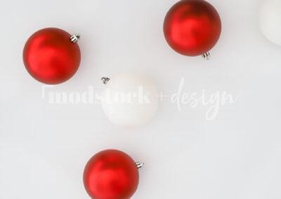 Ornaments and Baubles 22