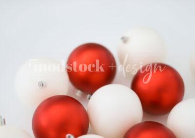Ornaments and Baubles 24