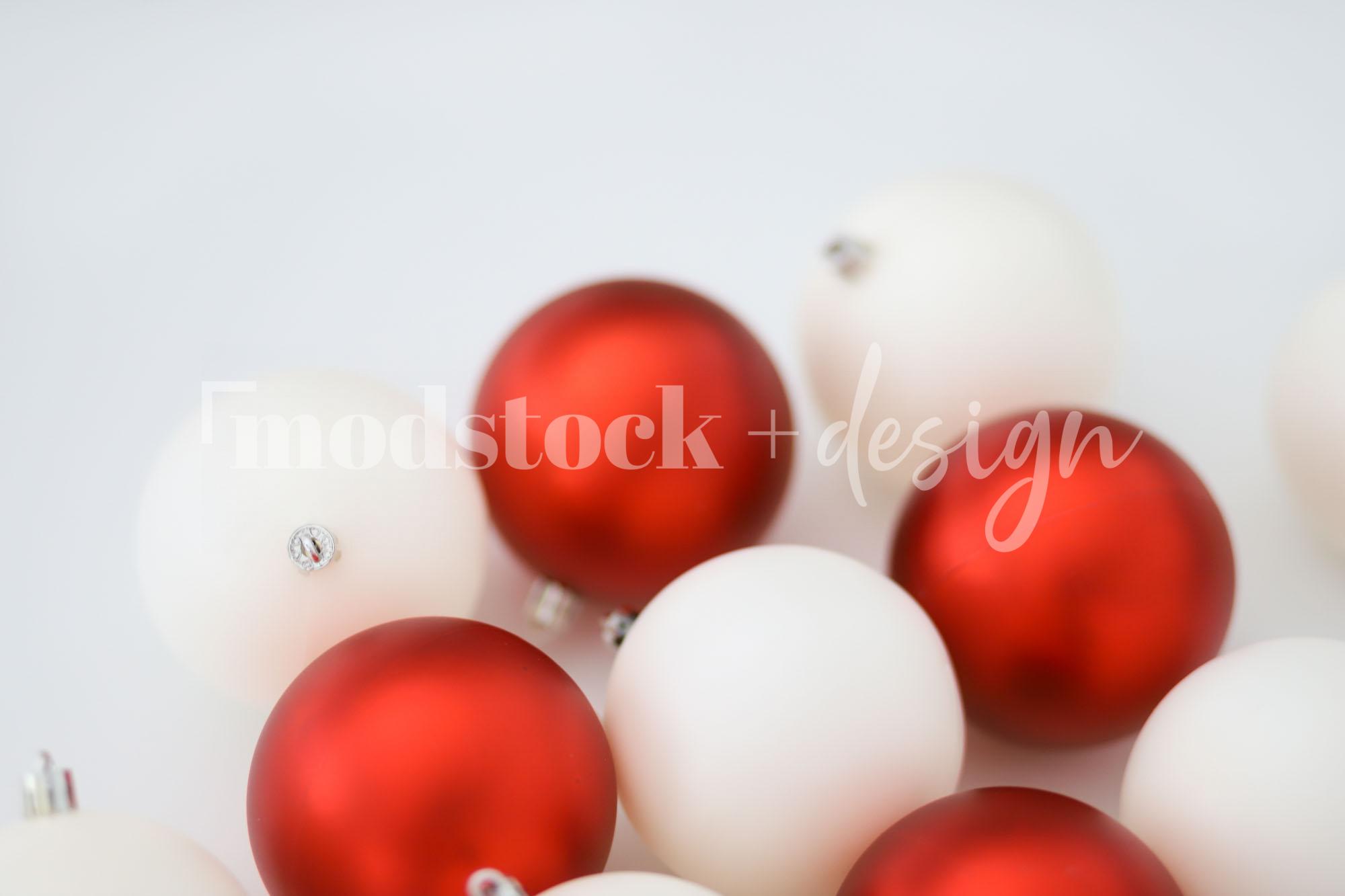 Ornaments and Baubles 24