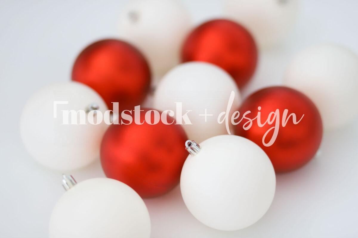 Ornaments and Baubles 26