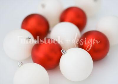 Ornaments and Baubles 26