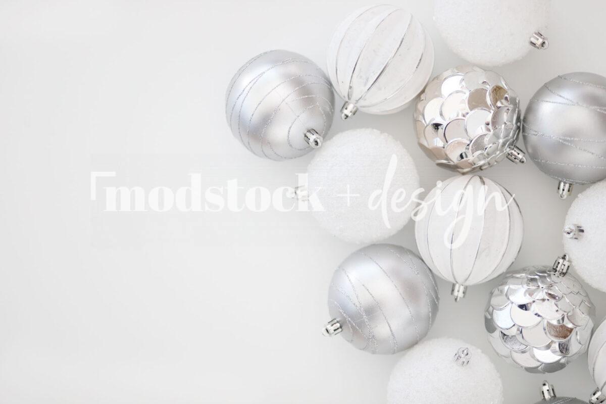 Ornaments and Baubles 28