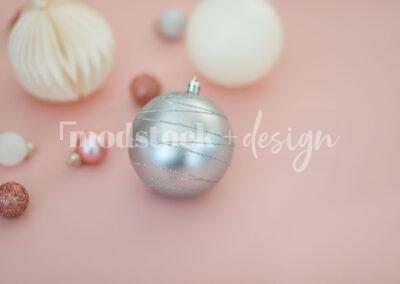 Ornaments and Baubles 38