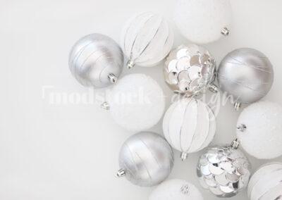 Ornaments and Baubles 43
