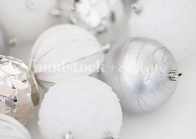 Ornaments and Baubles 46