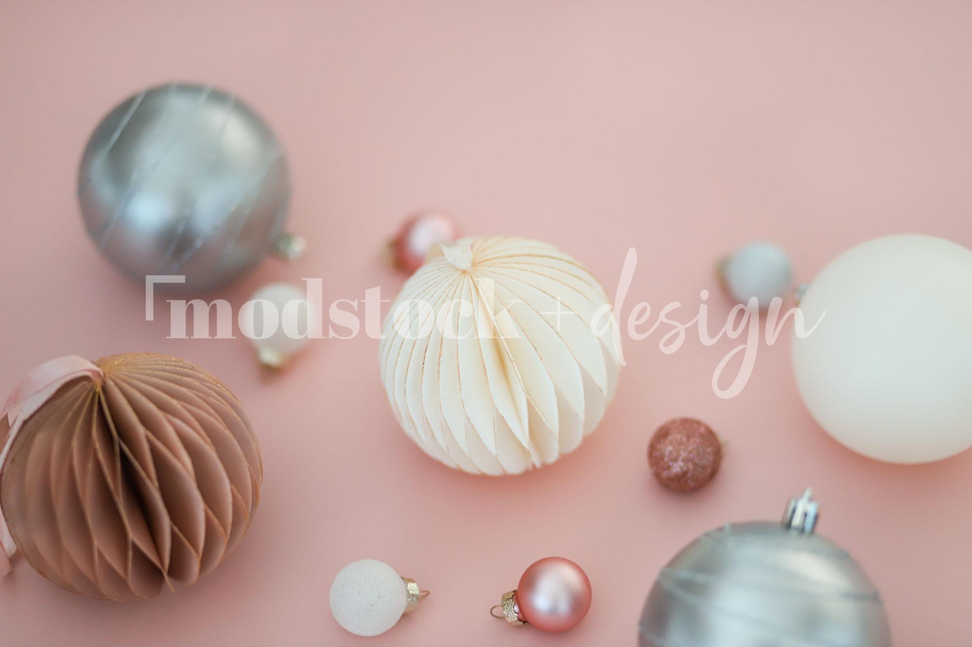 Ornaments and Baubles 51