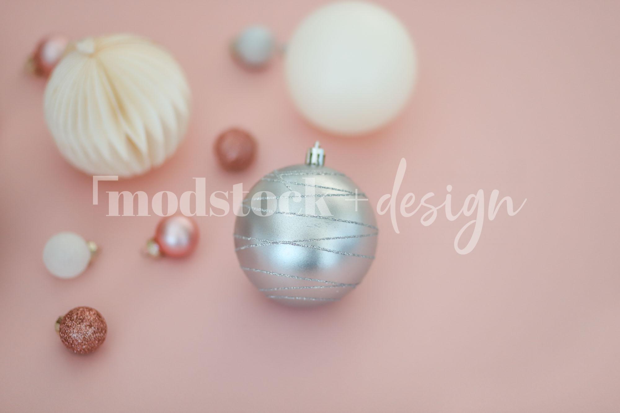 Ornaments and Baubles 52