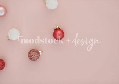 Ornaments and Baubles 55